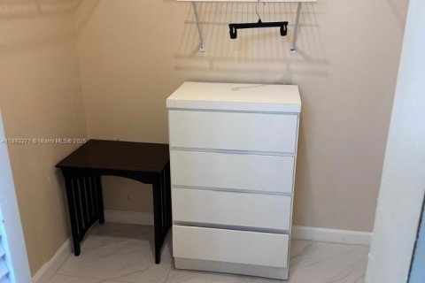 Copropriété à louer à Tamarac, Floride: 1 chambre, 61.32 m2 № 1945287 - photo 14