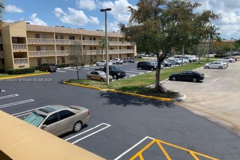 Copropriété à louer à Tamarac, Floride: 1 chambre, 61.32 m2 № 1945287 - photo 16