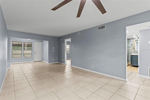 Condominio en venta en Clearwater, Florida, 2 dormitorios, 87.33 m2 № 1534774 - foto 11