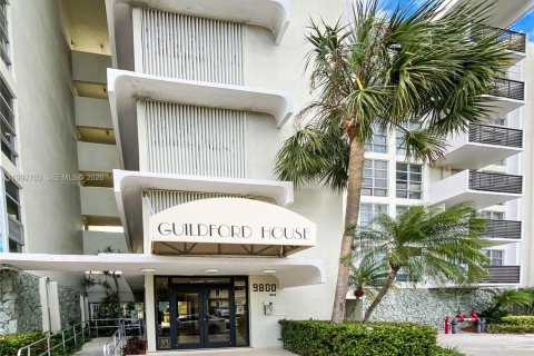 Condo in Bay Harbor Islands, Florida, 1 bedroom  № 2055791 - photo 22