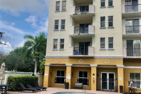Condominio en venta en Miami, Florida, 2 dormitorios, 106.09 m2 № 1948559 - foto 30