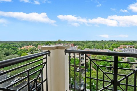 Condominio en venta en Miami, Florida, 2 dormitorios, 106.09 m2 № 1948559 - foto 16