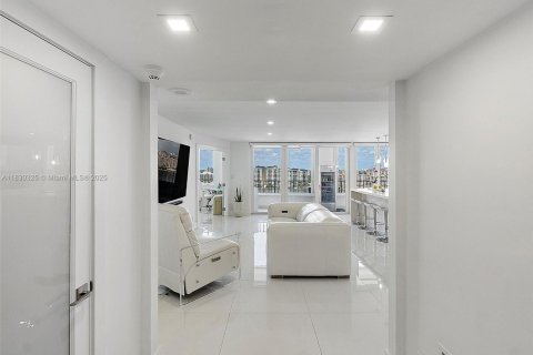 Copropriété à vendre à Boca Raton, Floride: 2 chambres, 125.51 m2 № 2176409 - photo 5