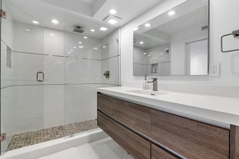 Copropriété à vendre à Boca Raton, Floride: 2 chambres, 125.51 m2 № 2176409 - photo 30