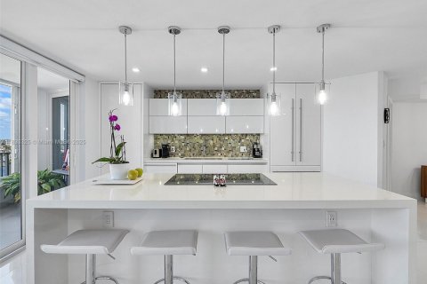 Copropriété à vendre à Boca Raton, Floride: 2 chambres, 125.51 m2 № 2176409 - photo 11