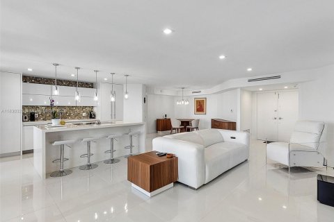 Copropriété à vendre à Boca Raton, Floride: 2 chambres, 125.51 m2 № 2176409 - photo 8