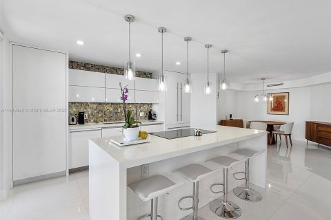 Copropriété à vendre à Boca Raton, Floride: 2 chambres, 125.51 m2 № 2176409 - photo 10