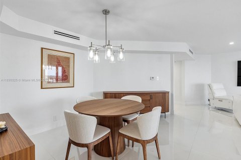 Copropriété à vendre à Boca Raton, Floride: 2 chambres, 125.51 m2 № 2176409 - photo 18