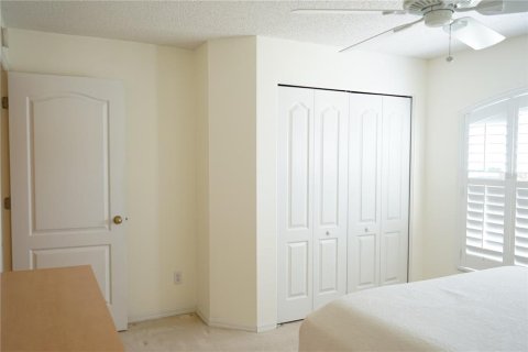 Condo in Sun City Center, Florida, 2 bedrooms  № 1751284 - photo 30