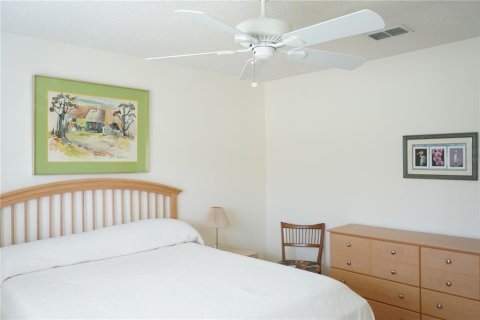 Condo in Sun City Center, Florida, 2 bedrooms  № 1751284 - photo 29