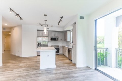 Apartment in Sunrise, Florida 2 bedrooms, 105.07 sq.m. № 2399939