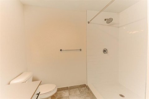 Apartment in Sunrise, Florida 2 bedrooms, 105.07 sq.m. № 2399939 - photo 8