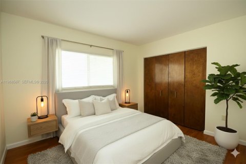 Adosado en alquiler en Miami, Florida, 3 dormitorios, 204.38 m2 № 2031691 - foto 17