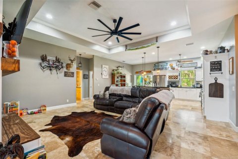 House in Sarasota, Florida 3 bedrooms, 167.22 sq.m. № 1795407 - photo 9