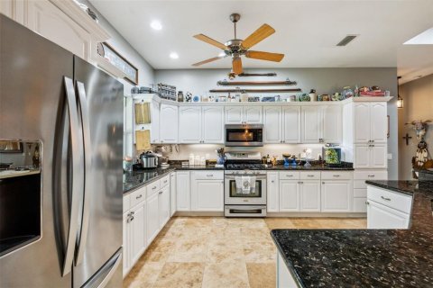 House in Sarasota, Florida 3 bedrooms, 167.22 sq.m. № 1795407 - photo 13