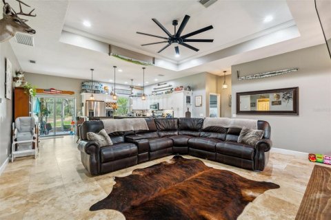 House in Sarasota, Florida 3 bedrooms, 167.22 sq.m. № 1795407 - photo 2