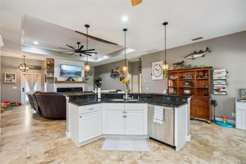 House in Sarasota, Florida 3 bedrooms, 167.22 sq.m. № 1795407 - photo 15