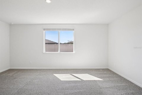 Casa en venta en Zephyrhills, Florida, 4 dormitorios, 230.96 m2 № 2383746 - foto 9