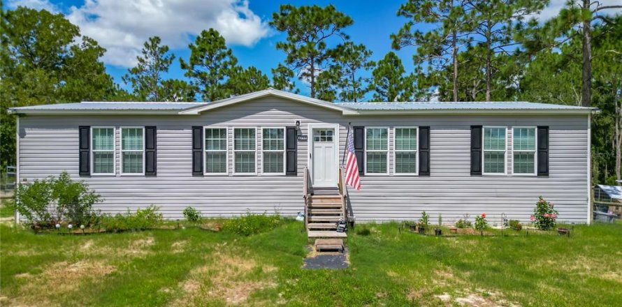 Casa en Morriston, Florida 3 dormitorios, 167.22 m2 № 1894560