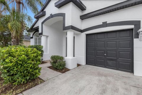 Villa ou maison à vendre à Wesley Chapel, Floride: 4 chambres, 235.41 m2 № 1831670 - photo 12