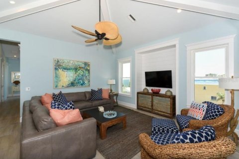 Villa ou maison à vendre à Bradenton Beach, Floride: 6 chambres, 280.38 m2 № 2094610 - photo 8