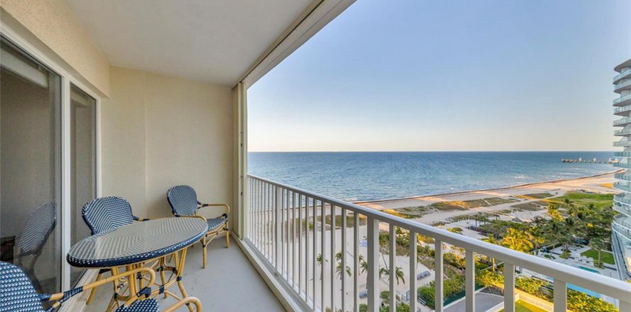 Condo in Pompano Beach, Florida, 2 bedrooms  № 2182353