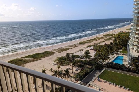 Condo in Pompano Beach, Florida, 2 bedrooms  № 2182353 - photo 20