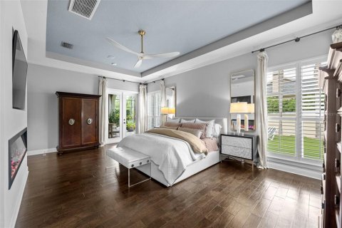 House in Tampa, Florida 5 bedrooms, 365.38 sq.m. № 2391606 - photo 30