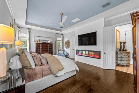House in Tampa, Florida 5 bedrooms, 365.38 sq.m. № 2391606 - photo 27
