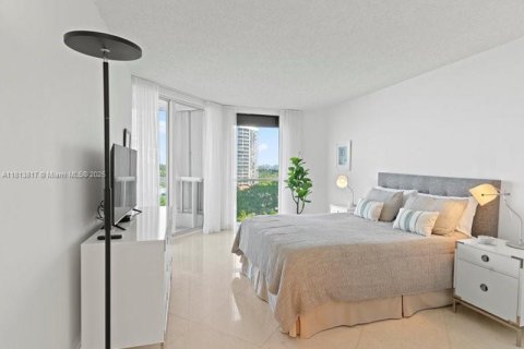 Купить кондоминиум в Авентура, Флорида 2 спальни, 139.82м2, № 1957929 - фото 18