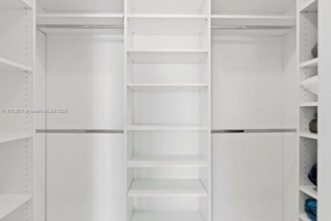 Купить кондоминиум в Авентура, Флорида 2 спальни, 139.82м2, № 1957929 - фото 28