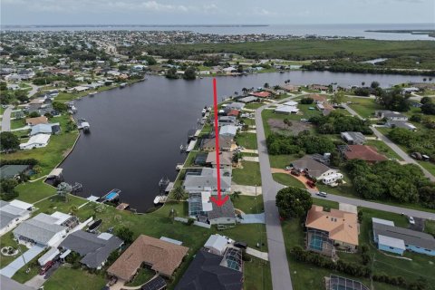 Casa en venta en Port Charlotte, Florida, 3 dormitorios, 130.06 m2 № 2211599 - foto 10