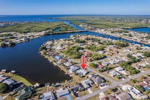 Casa en venta en Port Charlotte, Florida, 3 dormitorios, 130.06 m2 № 2211599 - foto 30
