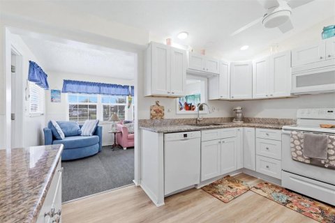 Casa en venta en Port Charlotte, Florida, 3 dormitorios, 130.06 m2 № 2211599 - foto 15