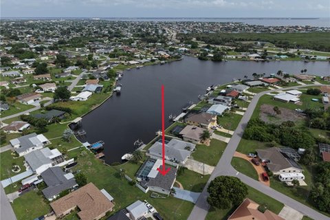 Casa en venta en Port Charlotte, Florida, 3 dormitorios, 130.06 m2 № 2211599 - foto 9
