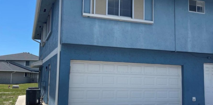 Condo à Mangonia Park, Floride, 2 chambres № 1185386