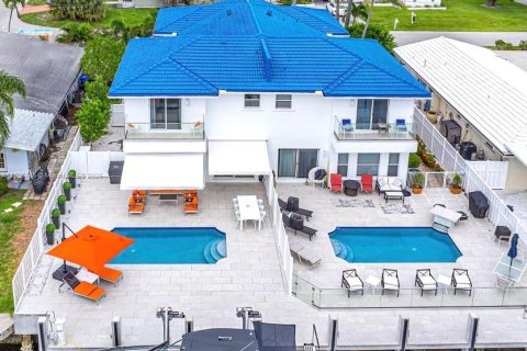 Touwnhouse à vendre à Lauderdale-by-the-Sea, Floride: 3 chambres, 199.28 m2 № 1748373 - photo 2
