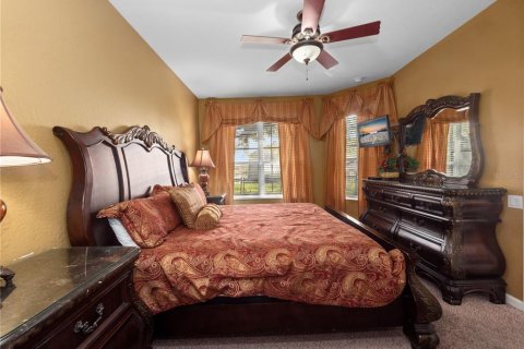 Casa en venta en Kissimmee, Florida, 5 dormitorios, 231.7 m2 № 1539911 - foto 17
