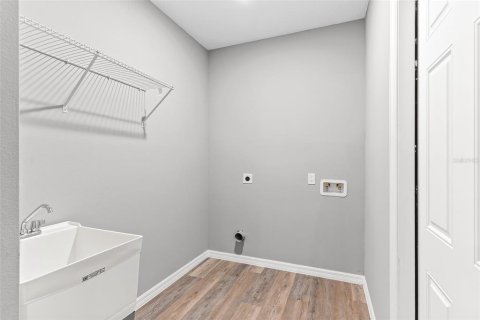 Купить виллу или дом в Себринг, Флорида 9 комнат, 114.36м2, № 2219322 - фото 27