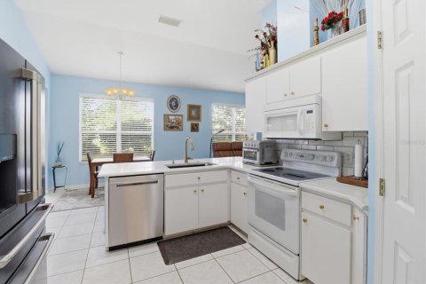 House in Beverly Hills, Florida 2 bedrooms, 154.96 sq.m. № 2202970 - photo 18