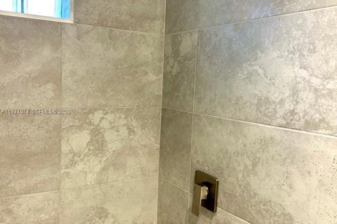 Снять в аренду виллу или дом в Коконат Крик, Флорида 3 спальни, 130.16м2, № 1992319 - фото 28