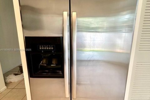 Снять в аренду виллу или дом в Коконат Крик, Флорида 3 спальни, 130.16м2, № 1992319 - фото 10