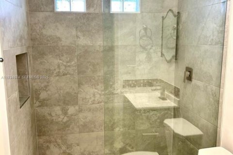 Снять в аренду виллу или дом в Коконат Крик, Флорида 3 спальни, 130.16м2, № 1992319 - фото 27