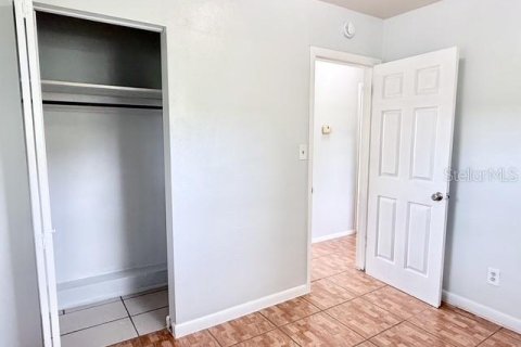 Villa ou maison à louer à Orlando, Floride: 3 chambres, 78.04 m2 № 2411642 - photo 19