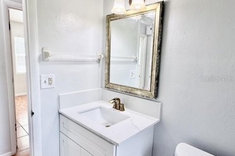 Villa ou maison à louer à Orlando, Floride: 3 chambres, 78.04 m2 № 2411642 - photo 15