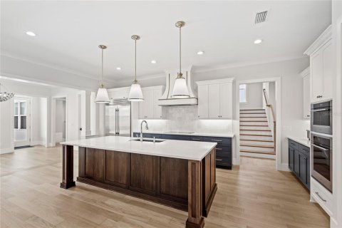 Casa en venta en Winter Garden, Florida, 6 dormitorios, 363.34 m2 № 1899777 - foto 10