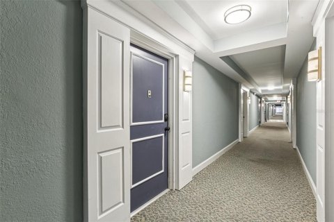 Condo in Clearwater, Florida, 1 bedroom  № 1873134 - photo 3