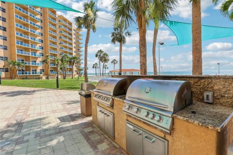 Condo in Clearwater, Florida, 1 bedroom  № 1873134 - photo 18