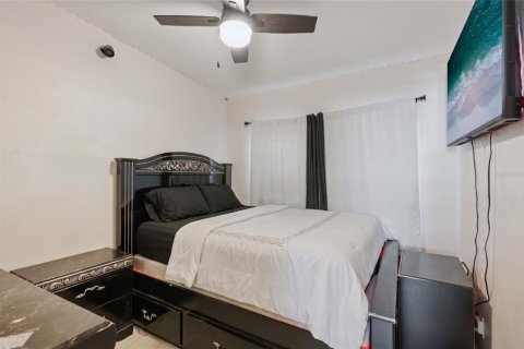 Villa ou maison à vendre à Orlando, Floride: 4 chambres, 114.08 m2 № 2425531 - photo 15