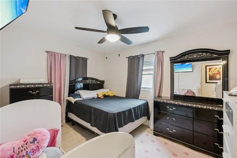 Villa ou maison à vendre à Orlando, Floride: 4 chambres, 114.08 m2 № 2425531 - photo 11
